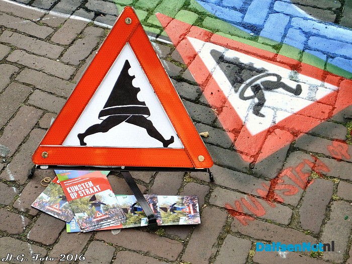 Kunsten op straat weer een succes. - Foto: H.G. Foto