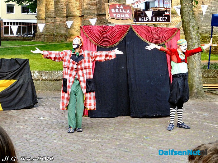 Kunsten op straat weer een succes. - Foto: H.G. Foto