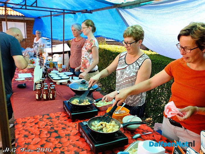 Opendag Kwekerij Ernie van der Kolk. - Foto: H.G. Foto