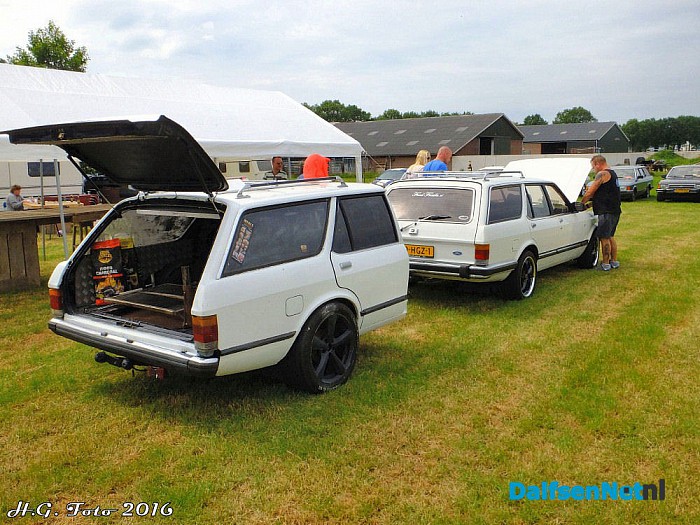 Ford meeting bij de Spokkeriete. - Foto: H.G. Foto