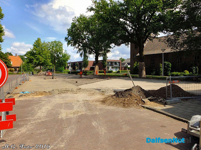 Oudleusen krijgt een dorpsplein. - Foto: H.G. Foto