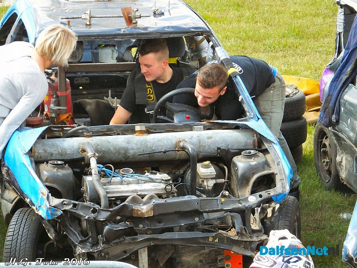 Autorodeo Oudleusen toch weer een succes.(Foto update) - Foto: H.G. Foto