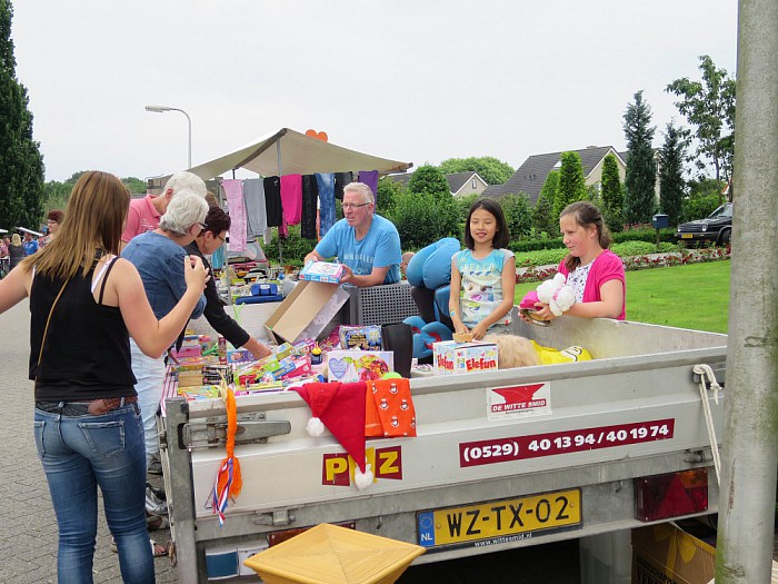 Het was weer gezellig druk in Hoonhorst - Foto: Wim