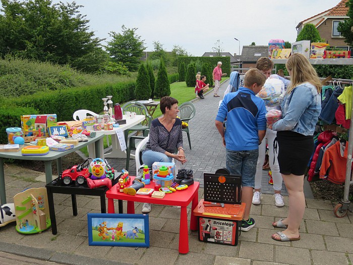 Het was weer gezellig druk in Hoonhorst - Foto: Wim
