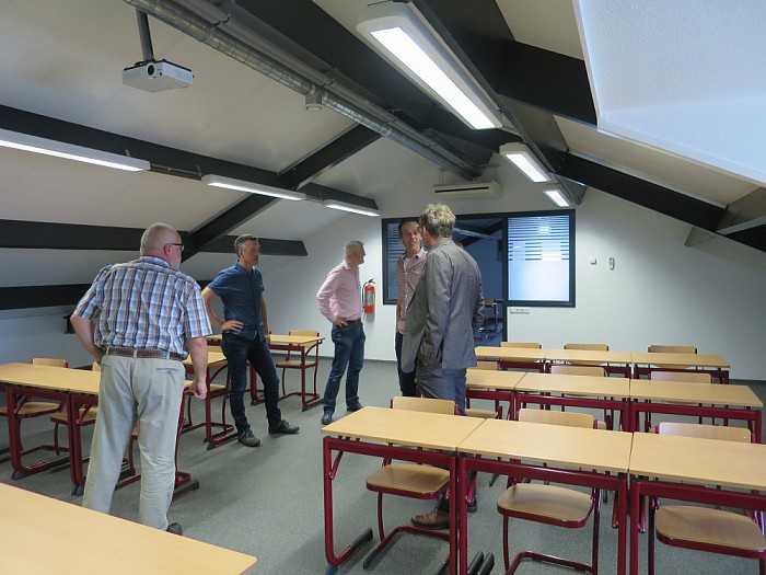 College op bezoek bij Roelofs Lemelerveld - Foto: Wim
