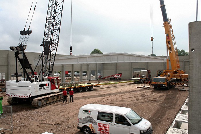 Hijswerk staalconstructie Tielbeke lemelerveld - Foto: Eigen geleverde foto