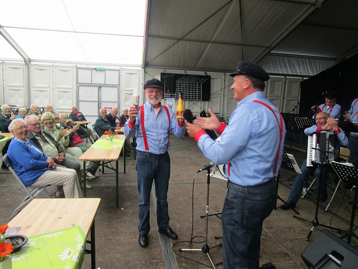 Veel succes Stuwzangers tijdens feestweek Nijeveen - Foto: Eigen geleverde foto