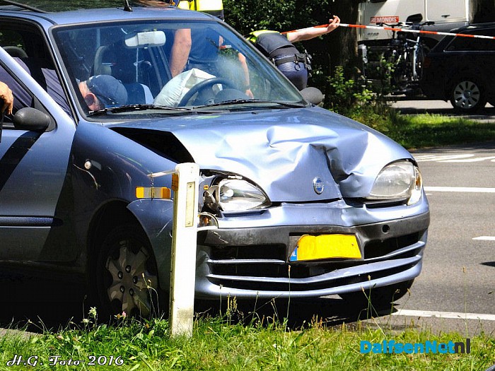 Motorrijder gewond bij aanrijding N-348 - Foto: H.G. Foto