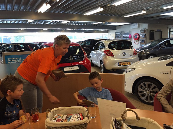 Ballonnenwedstrijd Oranjevereniging Dalfsen - Foto: Eigen geleverde foto