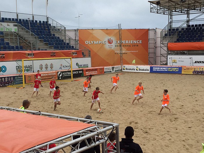 Dalfsen E1 Nederlands Kampioen Beachsoccer! - Foto: Eigen geleverde foto