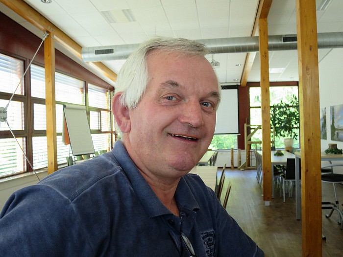 Je bent een ezel als je niet besluit tot glasvezel - Foto: Wim