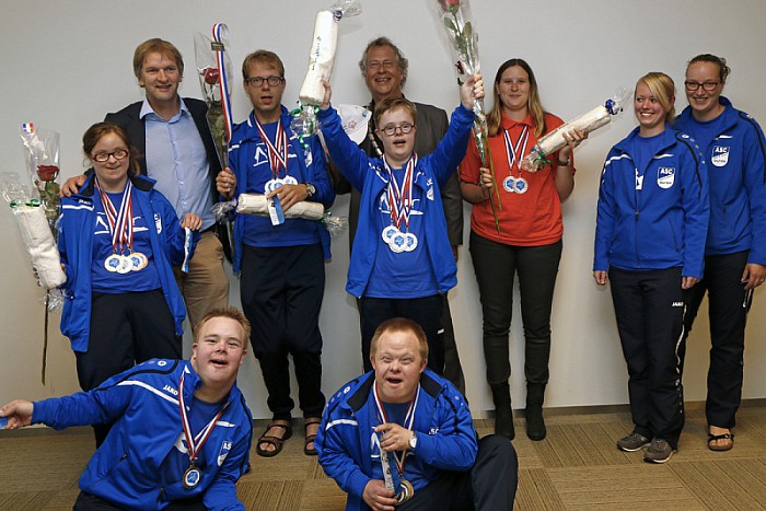 Huldiging medaillewinnaars Special Olympics - Foto: Paul Scholten