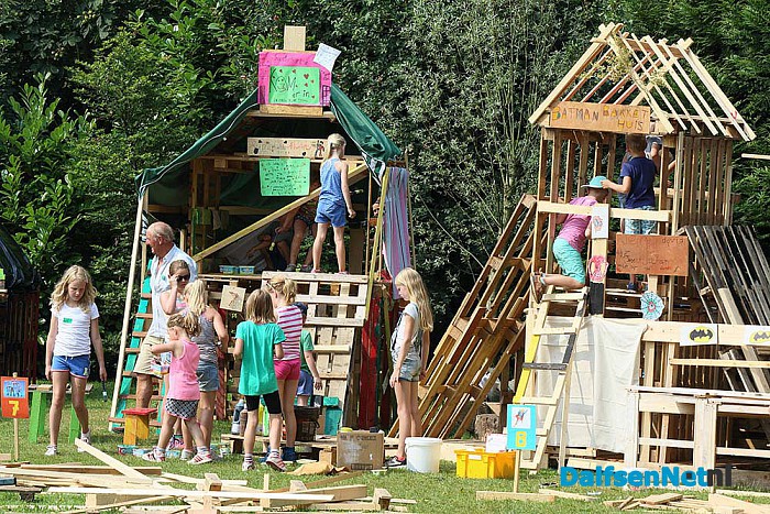 Timmerweek Lemelerveld (donderdag) - Foto: Hans Heerink