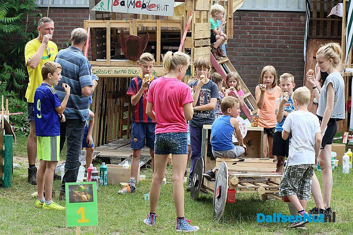 Timmerweek Lemelerveld (donderdag) - Foto: Hans Heerink