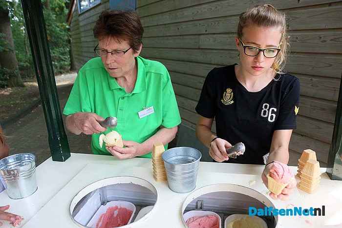 Timmerweek Lemelerveld (donderdag) - Foto: Hans Heerink