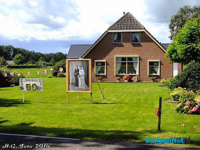 Dieks & Gretha Roeberts 50 jaar getrouwd. - Foto: H.G. Foto