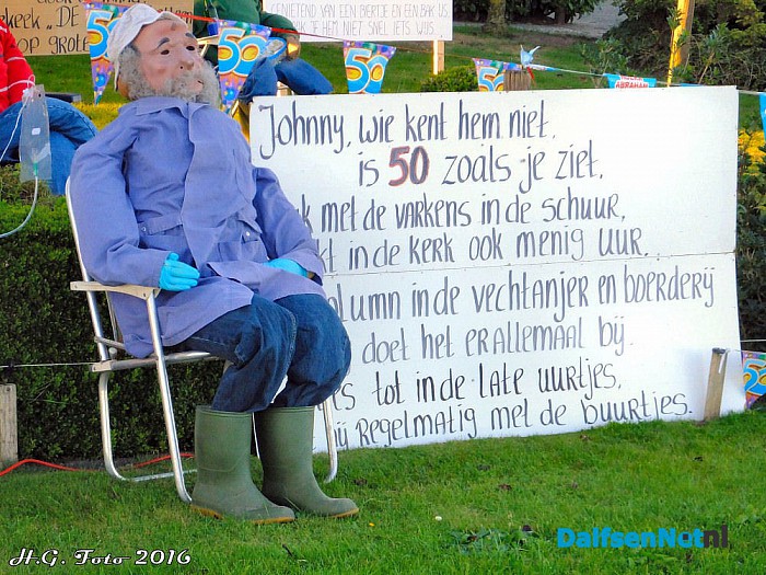 Ook straatversiering aan de Schapendrift ? - Foto: H.G. Foto