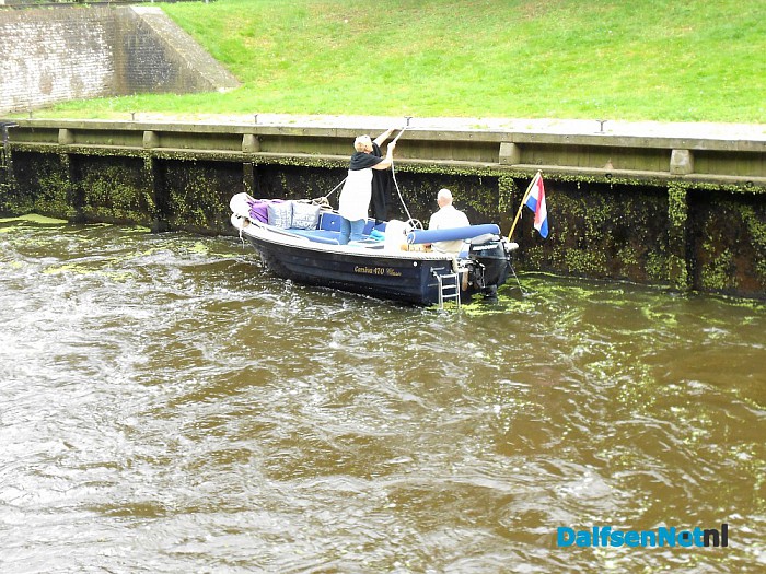 Het kroosvaren verdrijft de vissers