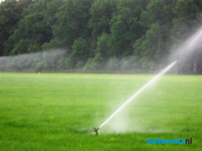 De natuur maar weer een handje helpen