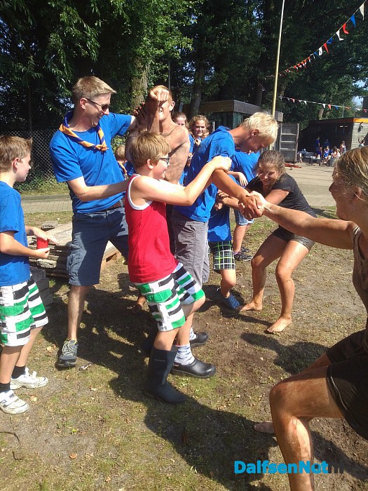 Opening Scoutingseizoen Lemelerveld ontaardt in groot watergevecht - Foto: Ingezonden foto
