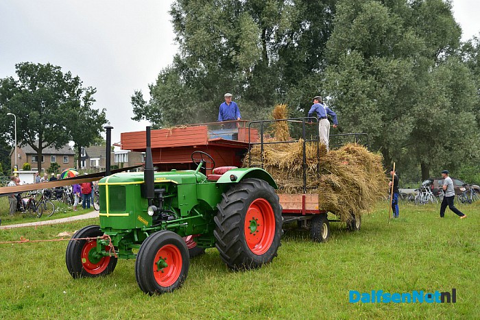 Graan dorsen op de Bellingeweer - Foto: Johan Bokma