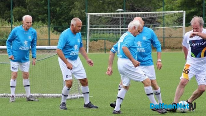 clinic wandelvoetbal 60+ - Foto: Ingezonden foto