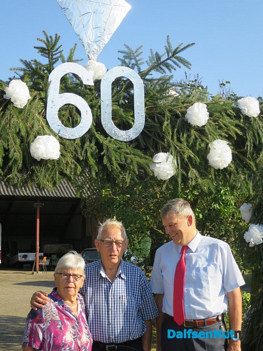 Bruidspaar Roessink Stoel 60 jaar getrouwd - Foto: Wim