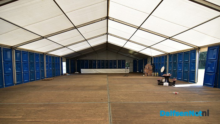 Opbouw Ankums Maisfeest in volle gang - Foto: Johan Bokma