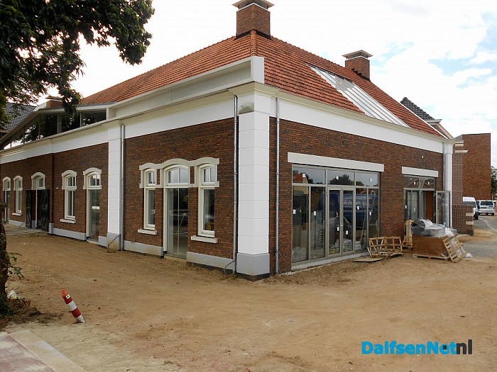 Beelden rond de fabriek