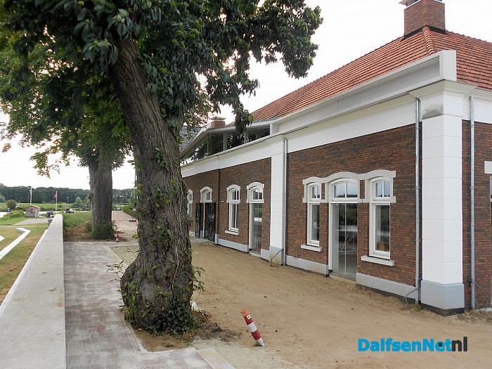 Beelden rond de fabriek