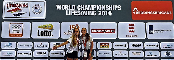 Dalfser zusjes op WK Lifesaving - Foto: Eigen geleverde foto