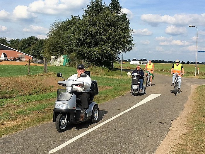 Scootmobiel tocht naar de geiten - Foto: Eigen geleverde foto
