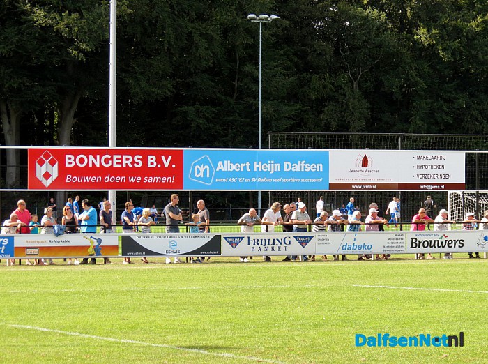 Opening tweede ring reclameborden Sportpark Gerner