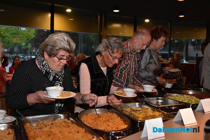 Integratiediner Trefkoele+ groot succes - Foto: Johan Bokma
