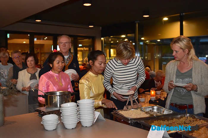 Integratiediner Trefkoele+ groot succes - Foto: Johan Bokma