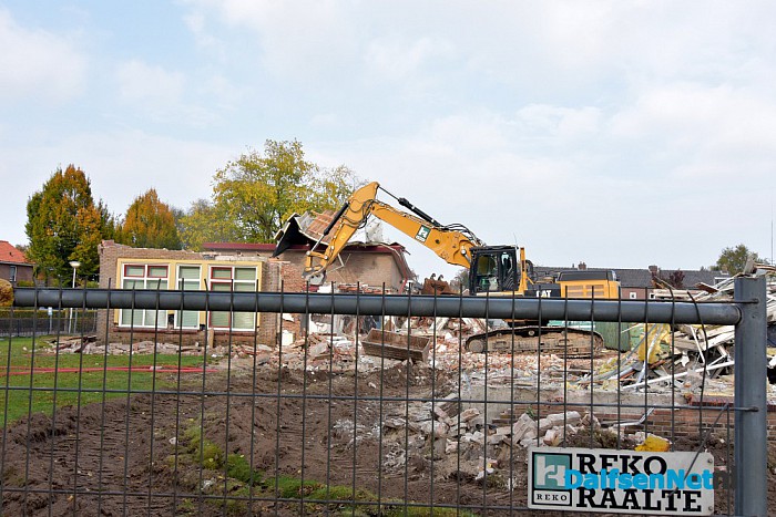 Sloopwerkzaamheden Het Kleine veer bijna voltooid - Foto: Johan Bokma