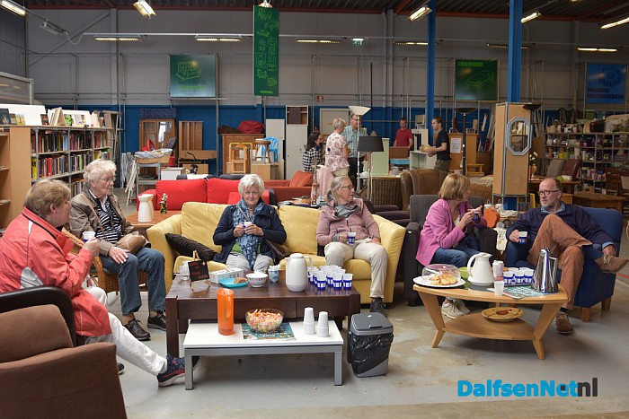 Nationale Kringloopdag dus lekker druk bij Noggus & Noggus - Foto: Johan Bokma