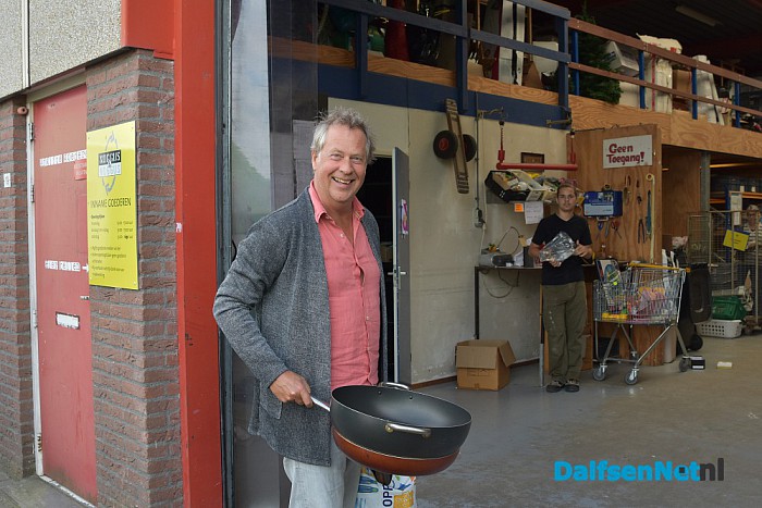 Nationale Kringloopdag dus lekker druk bij Noggus & Noggus - Foto: Johan Bokma
