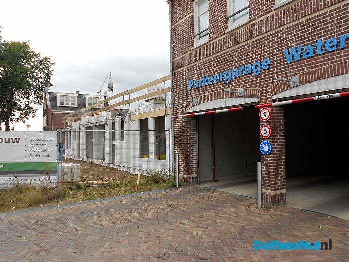 Volgende gebouwen Waterfront schieten uit de grond