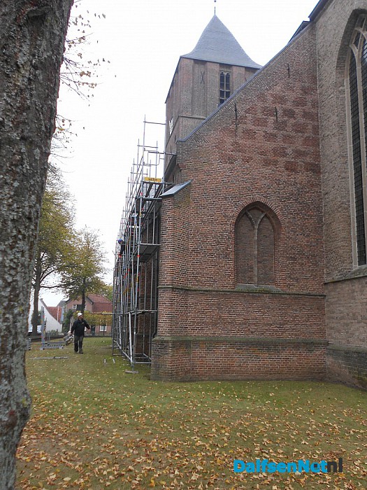 Grote kerk in de steigers