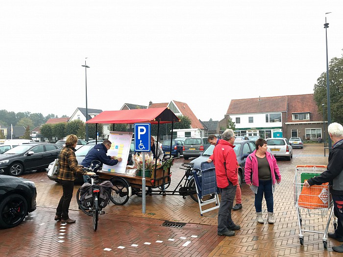 PvdA Dalfsen naar het Kroonplein Lemelerveld - Foto: Eigen geleverde foto