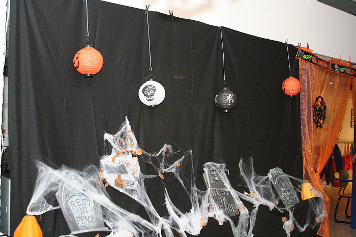 Schoolkinderen griezelen met Halloween - Foto: Eigen geleverde foto