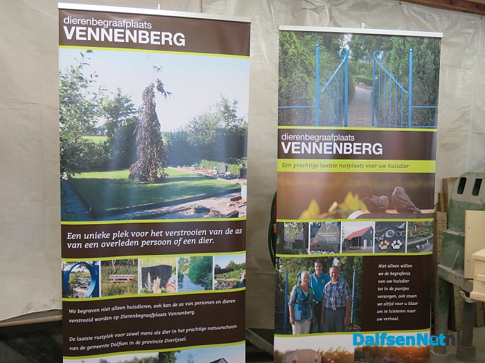 School op bezoek bij Dierenbegraafplaats - Foto: Wim