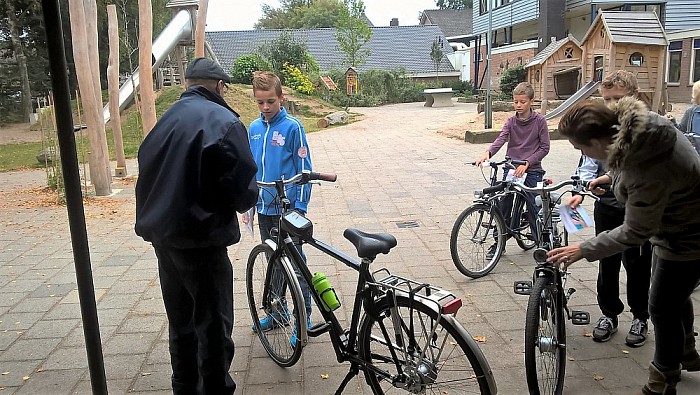 Fietskeuring O.S Cazemierschool Oudleusen - Foto: Eigen geleverde foto