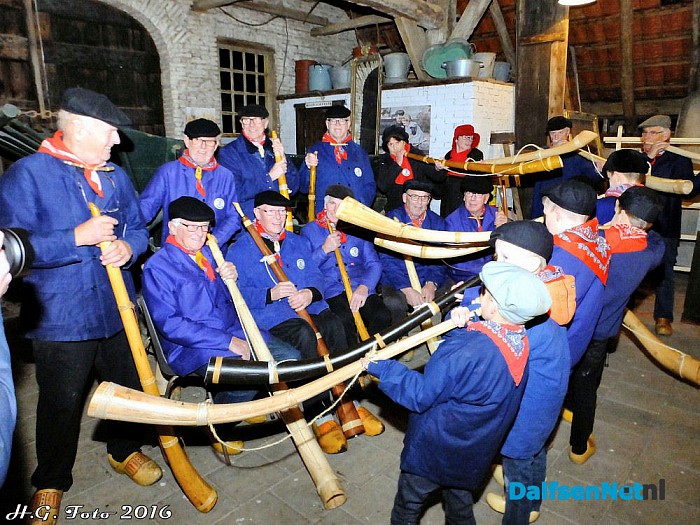 Midwinterhoornblazers gaan weer op pad. - Foto: H.G. Foto