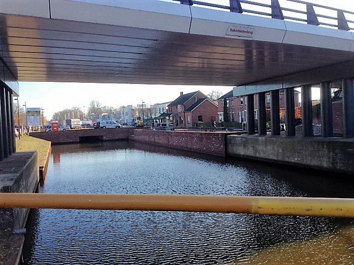 Kademuur Lemelerveld afgemetseld. - Foto: Eigen geleverde foto