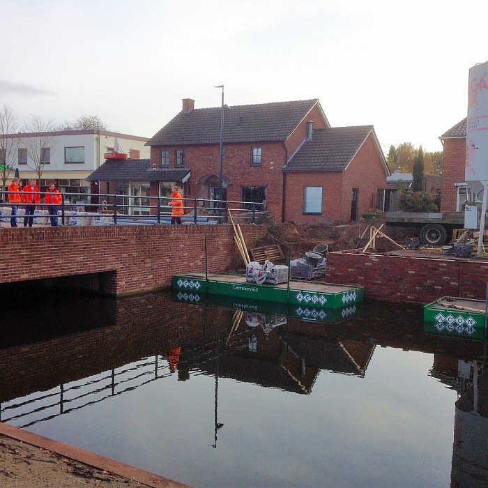 Kademuur opgemetseld in Lemelerveld - Foto: Eigen geleverde foto