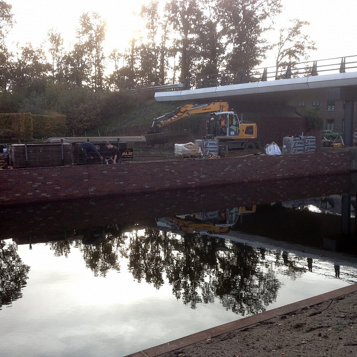 Kademuur opgemetseld in Lemelerveld - Foto: Eigen geleverde foto