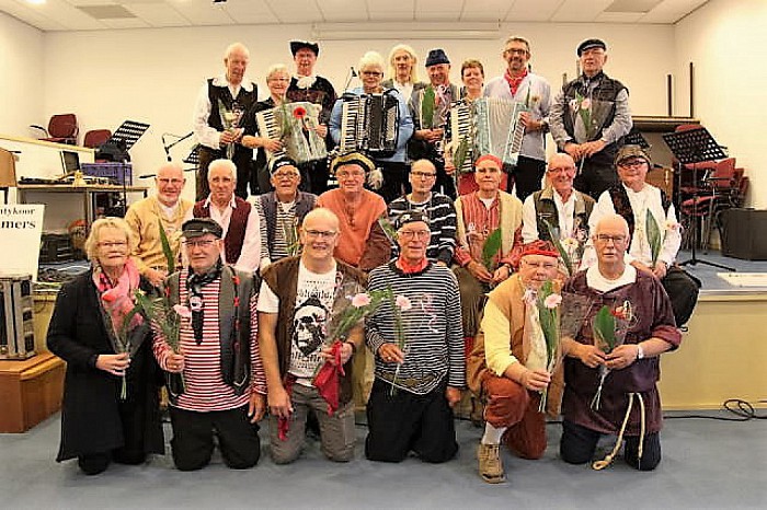 Zeemanskoor zet ouderenbond op de kop - Foto: Eigen geleverde foto