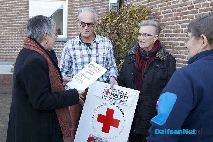 Rode-Kruis schenkt € 1000 aan Hospice Dalfsen